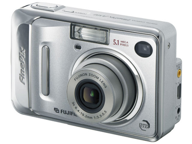 富士フイルム FinePix A500