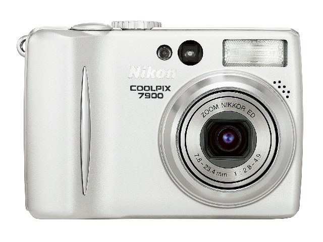 ニコン COOLPIX 7900