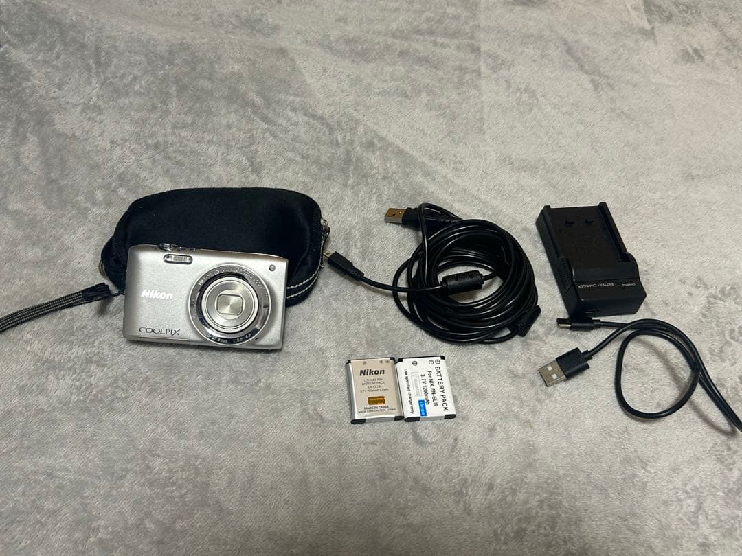 ニコン COOLPIX S2700