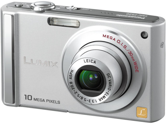 パナソニック LUMIX DMC-FS20
