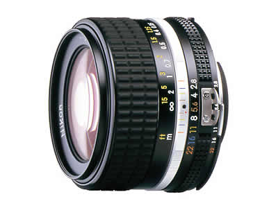 ニコン AI Nikkor 28mm f/2.8S